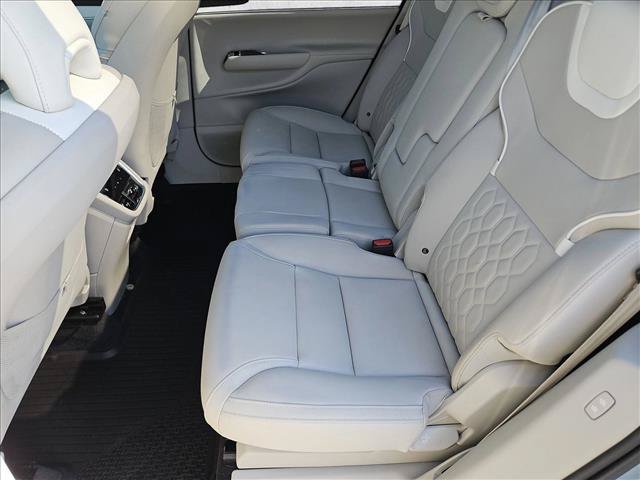 Used 2025 Volvo EX90 Ultra AWD/4WD image 26
