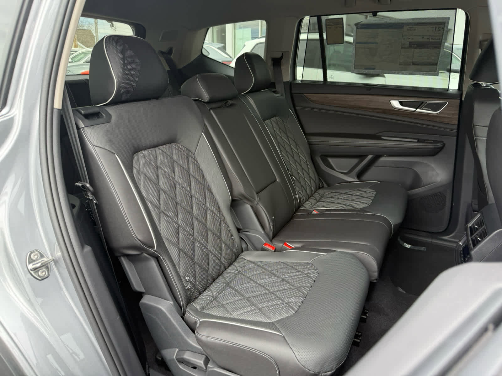 New 2026 Volkswagen Atlas SEL Premium R-Line AWD/4WD image 12