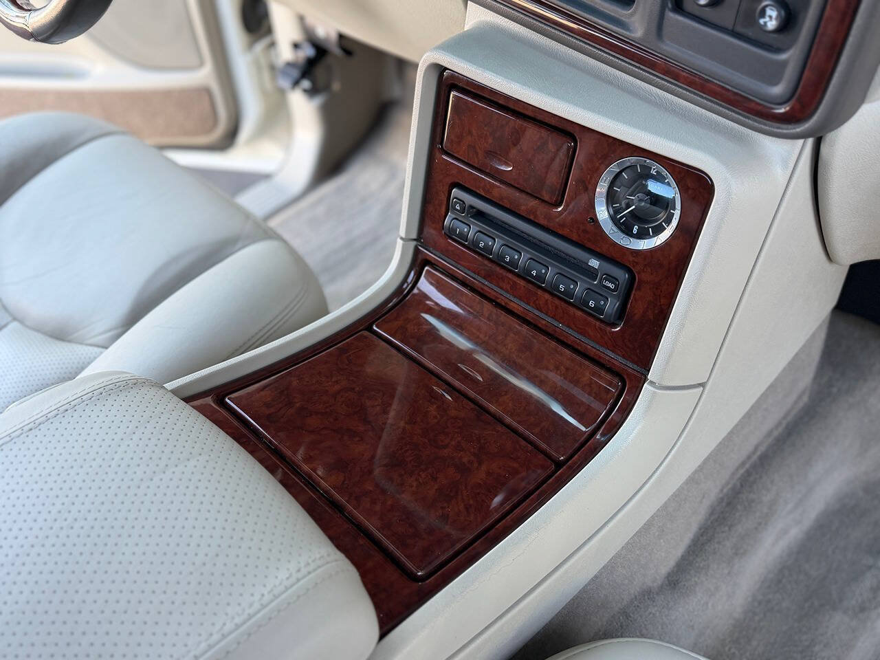 Used 2005 Cadillac Escalade EXT AWD/4WD image 78