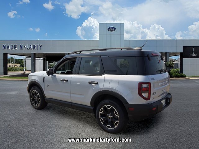 New 2026 Ford Bronco Sport Outer Banks w/ Outer Banks Tech Package+ AWD/4WD image 3