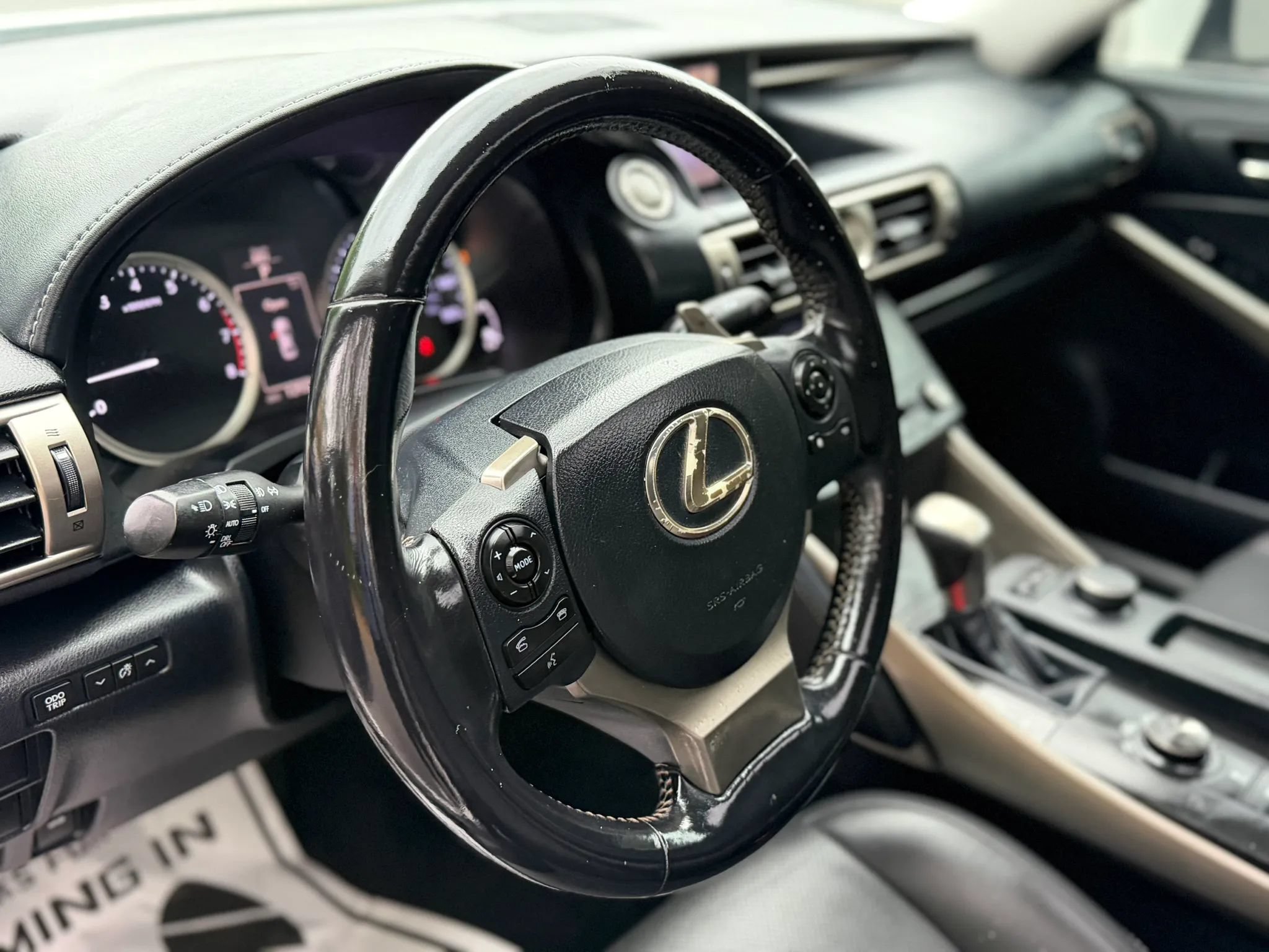 Used 2016 Lexus IS 300 AWD w/ Accessory Package 2 image 15