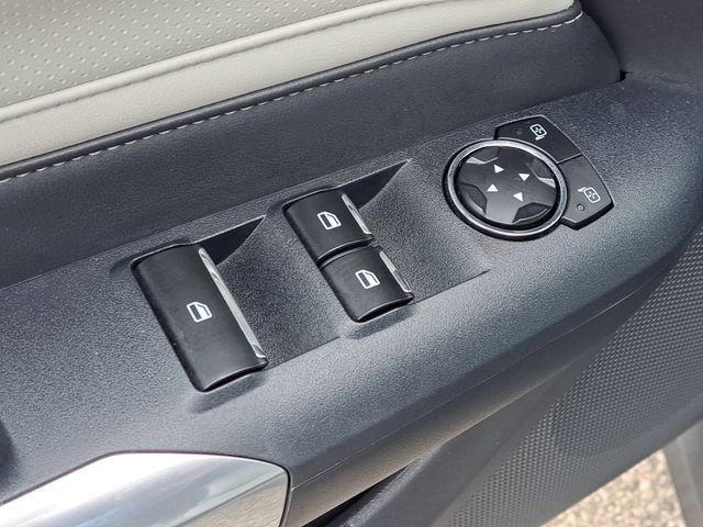 Used 2024 Ford Mustang Premium image 17