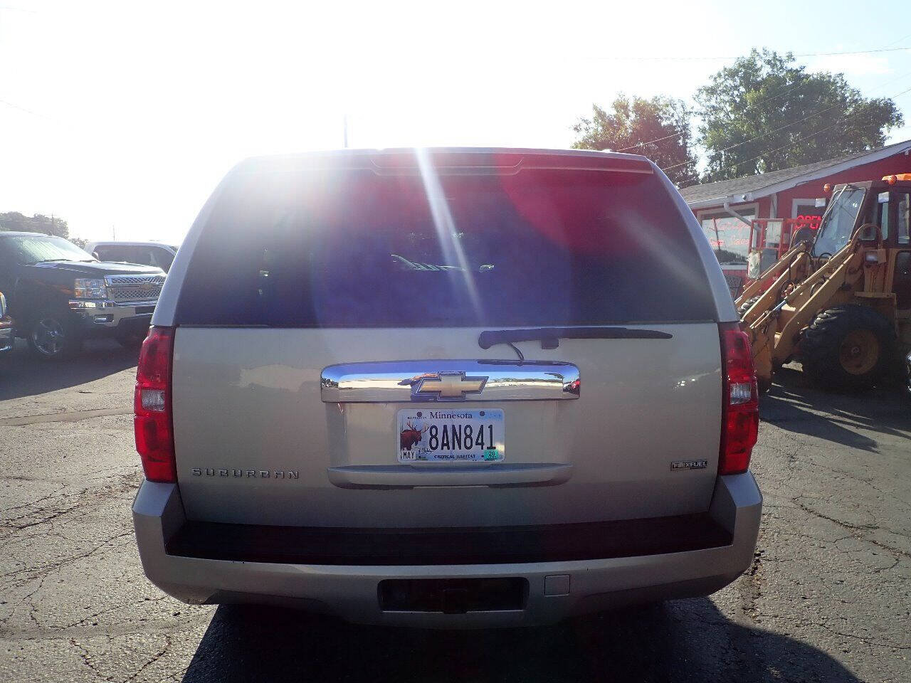 Used 2008 Chevrolet Suburban LT AWD/4WD image 5