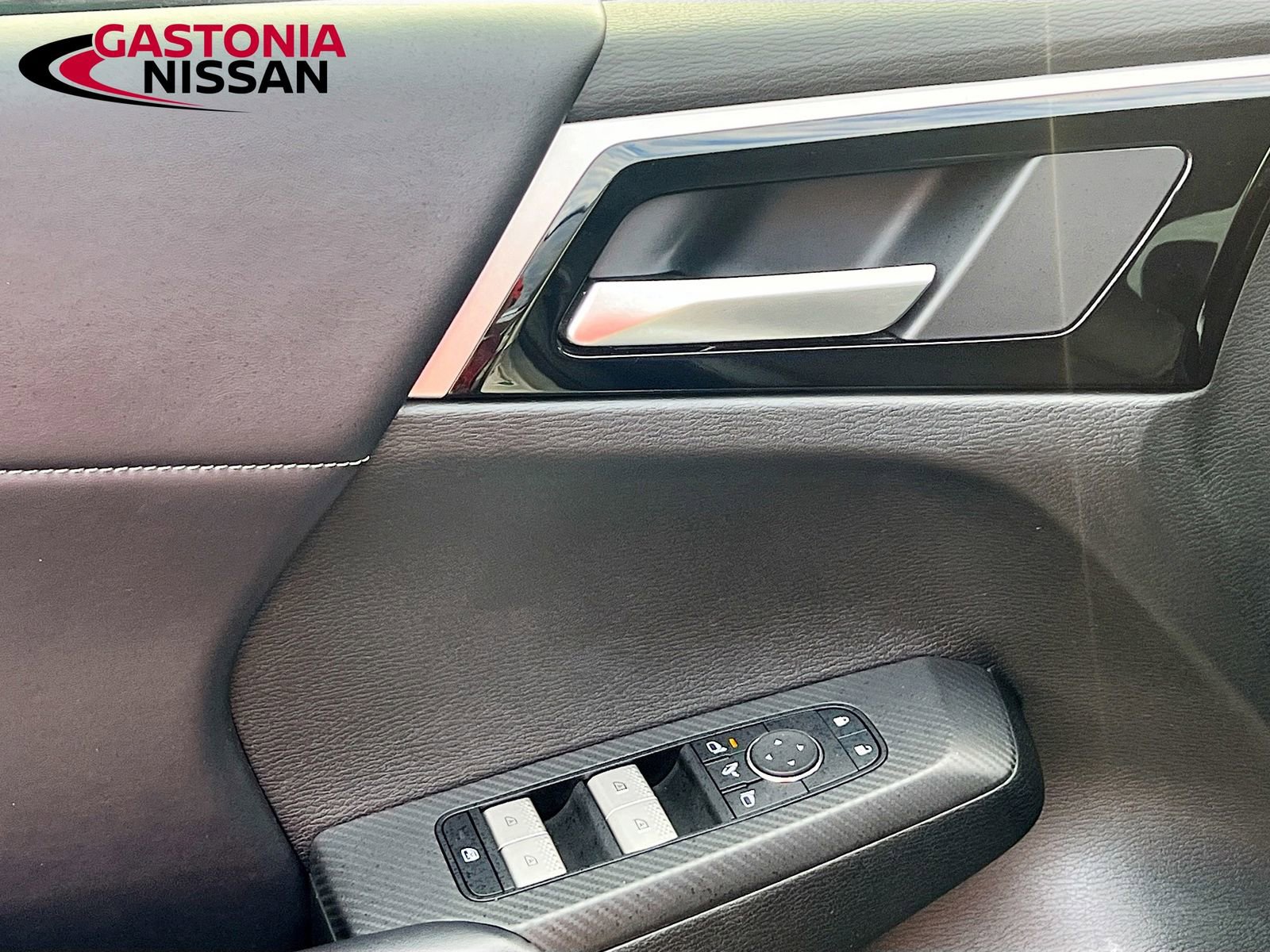 Used 2024 Mitsubishi Outlander SE image 23