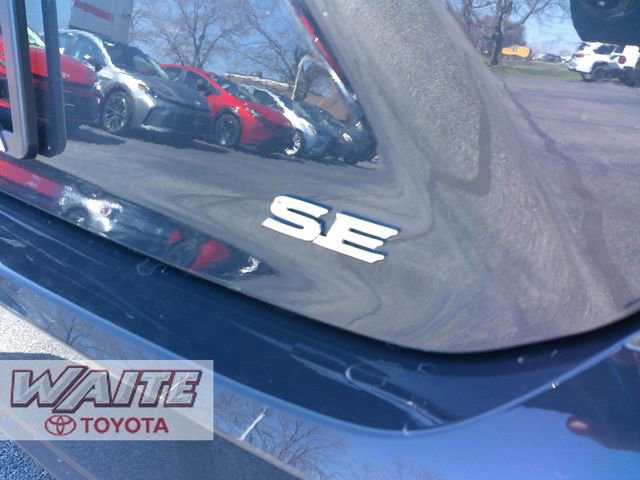 New 2026 Toyota Camry SE FWD image 7
