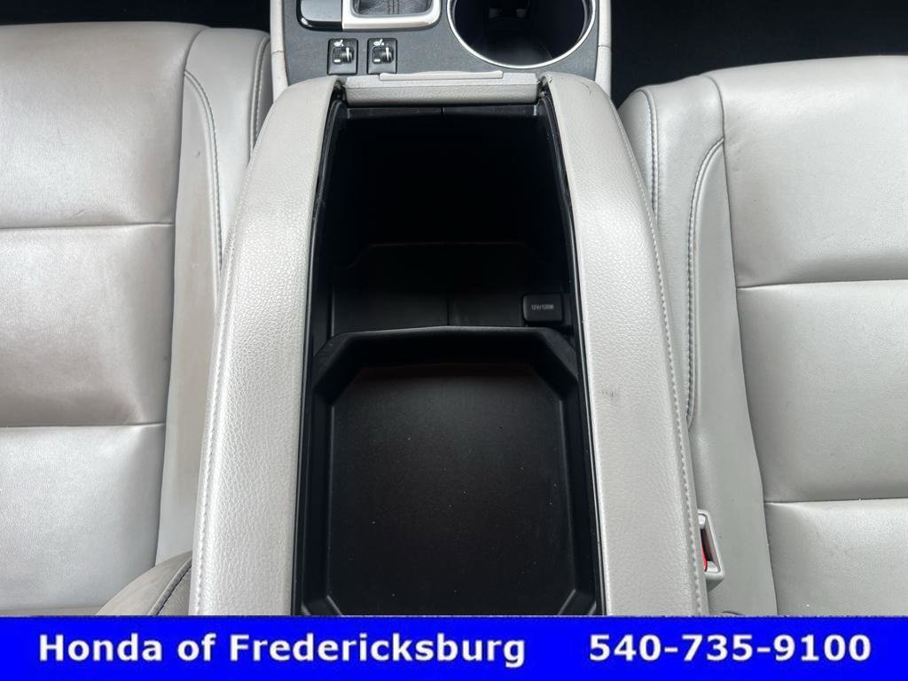 Used 2018 Toyota Highlander XLE image 27
