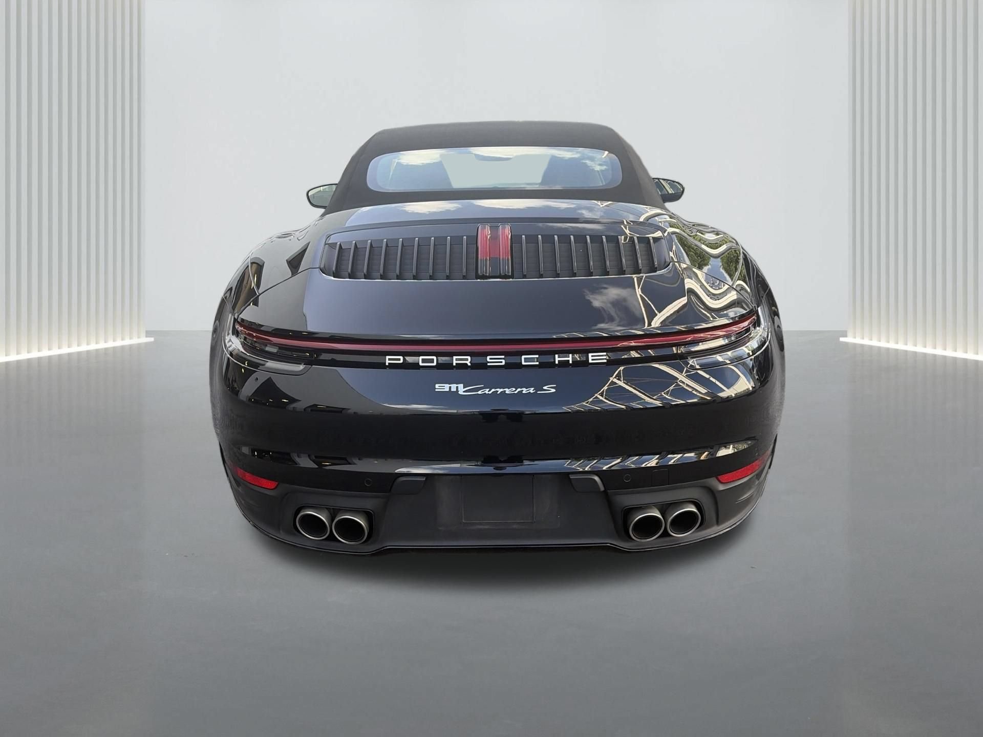 Used 2021 Porsche 911 Carrera S RWD image 5