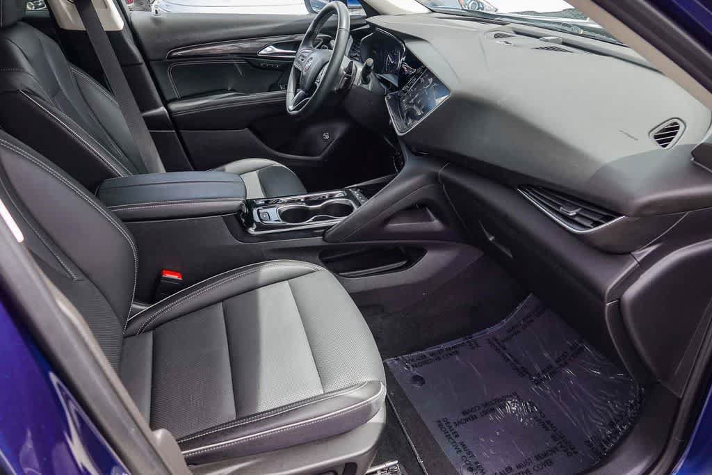 Used 2023 Buick Envision Essence AWD/4WD image 15