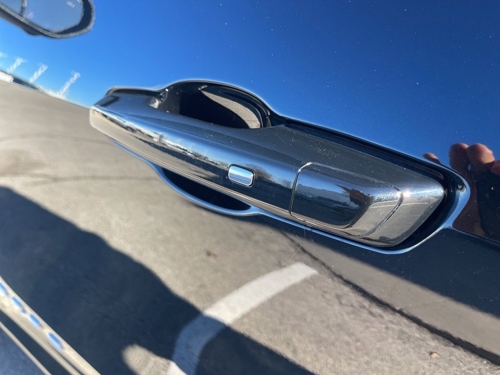 New 2025 Chevrolet Traverse LT w/ Enhanced Driving Package image 11