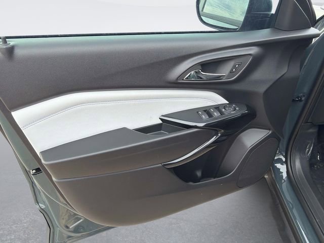 New 2026 Chevrolet Trax LT w/ Driver Confidence Package image 18