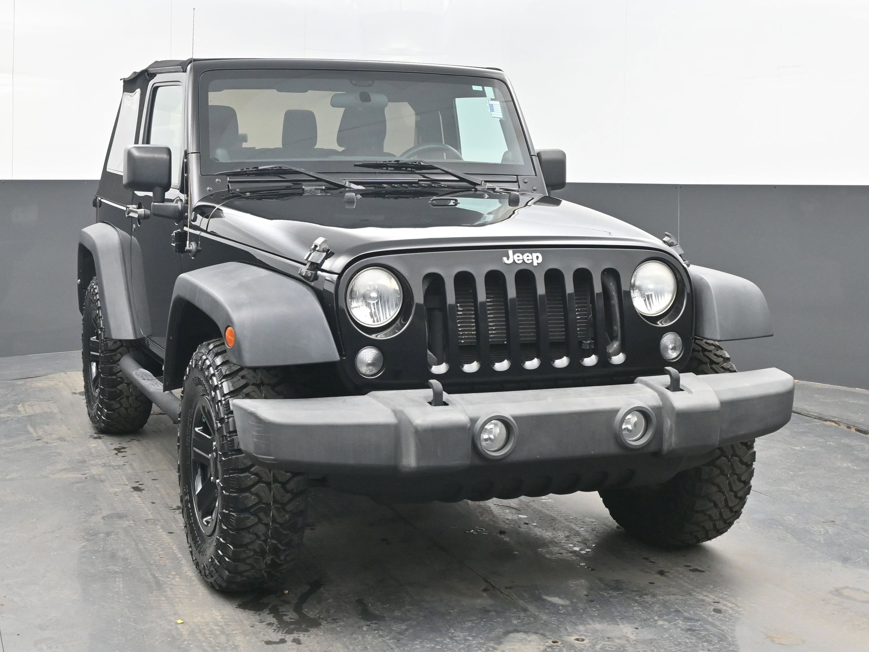 Used 2014 Jeep Wrangler Sport image 2