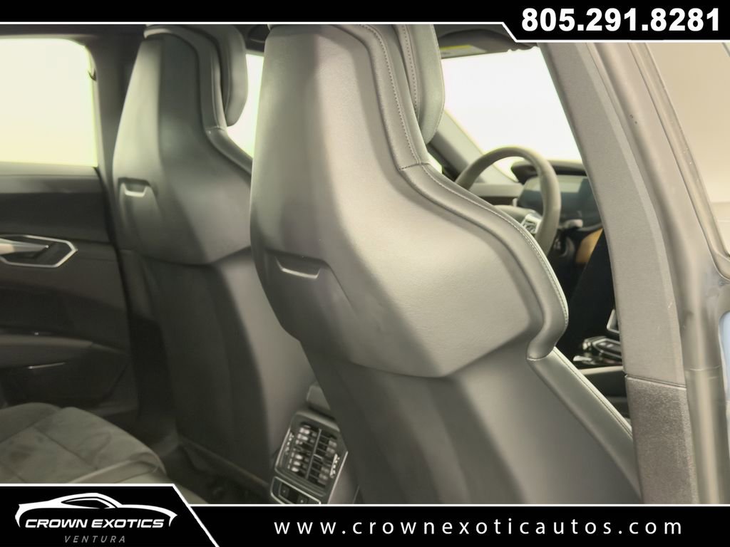 Used 2023 Audi e-tron GT Premium Plus image 18