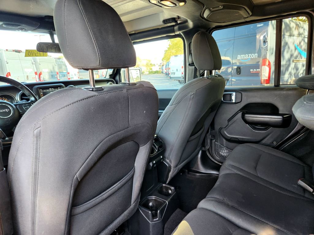 Used 2021 Jeep Wrangler Unlimited Sport image 17