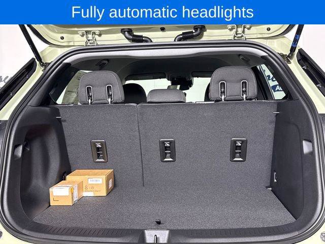 New 2027 Chevrolet Bolt LT w/ Comfort Package FWD image 14