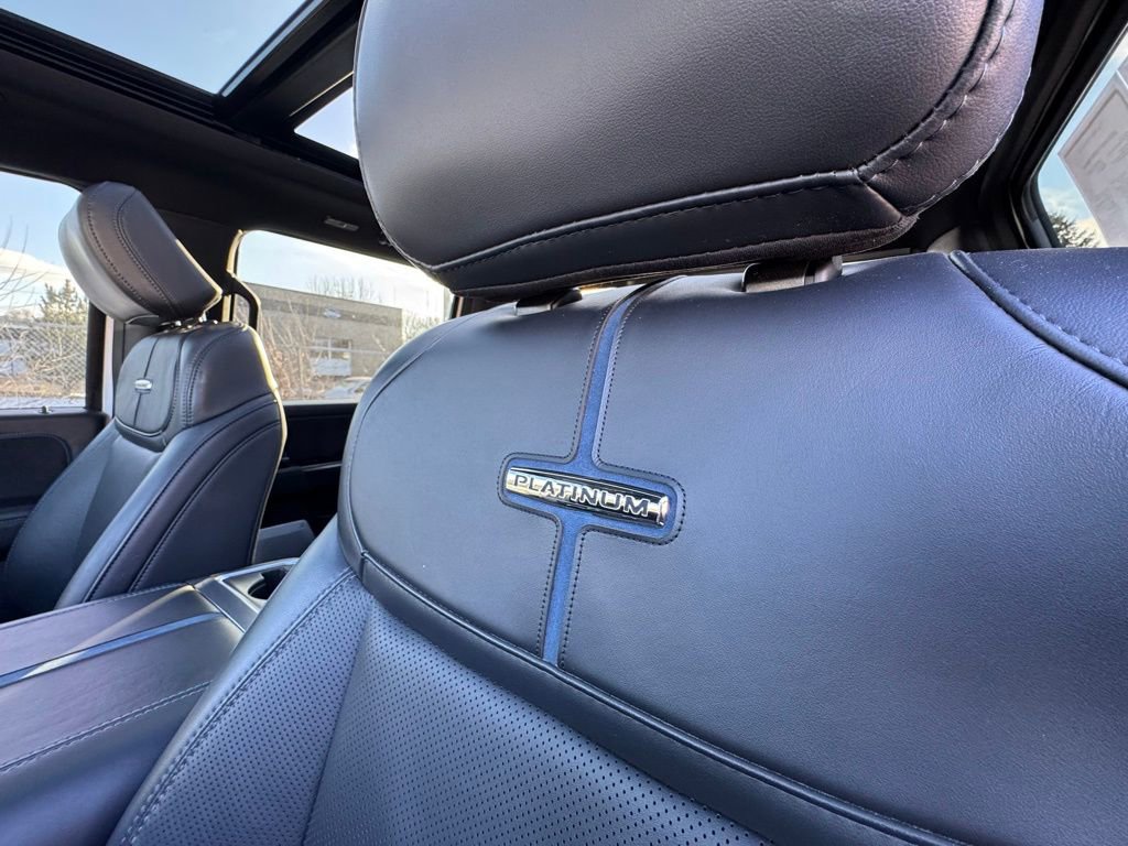 Used 2025 Ford F250 Platinum image 39