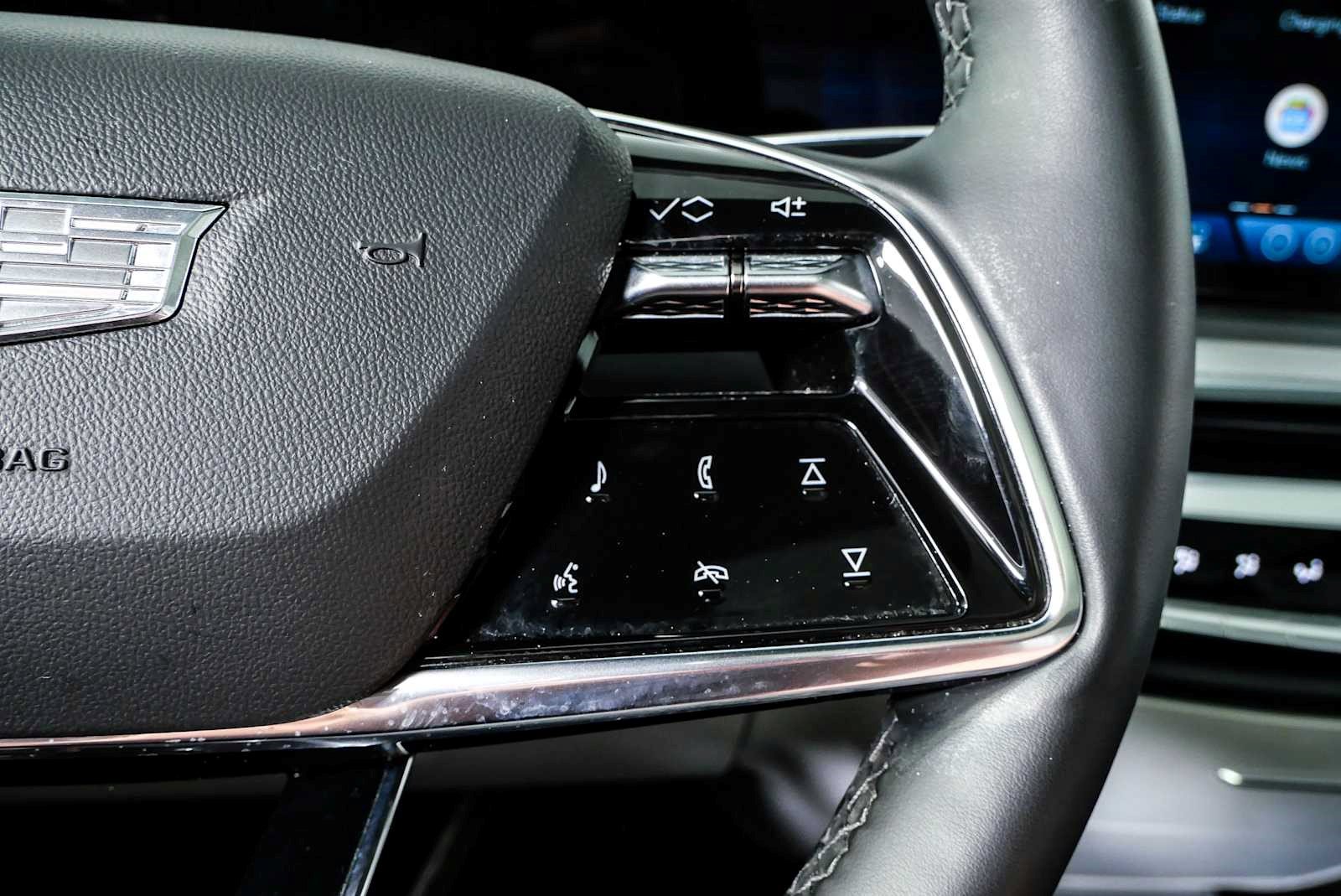 Certified 2024 Cadillac Lyriq Sport RWD image 11