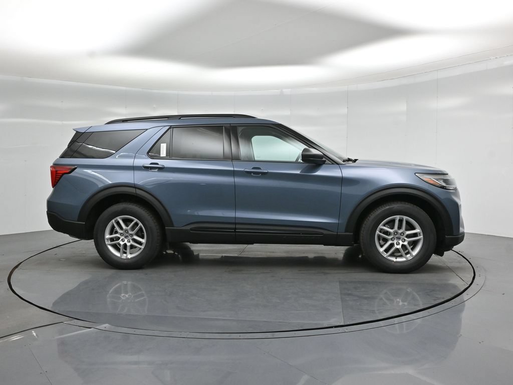 New 2026 Ford Explorer Active RWD image 24