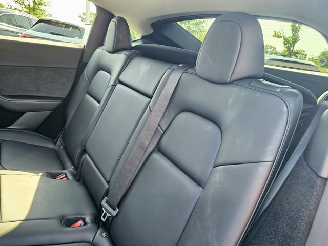Used 2023 Tesla Model Y Long Range AWD/4WD image 23