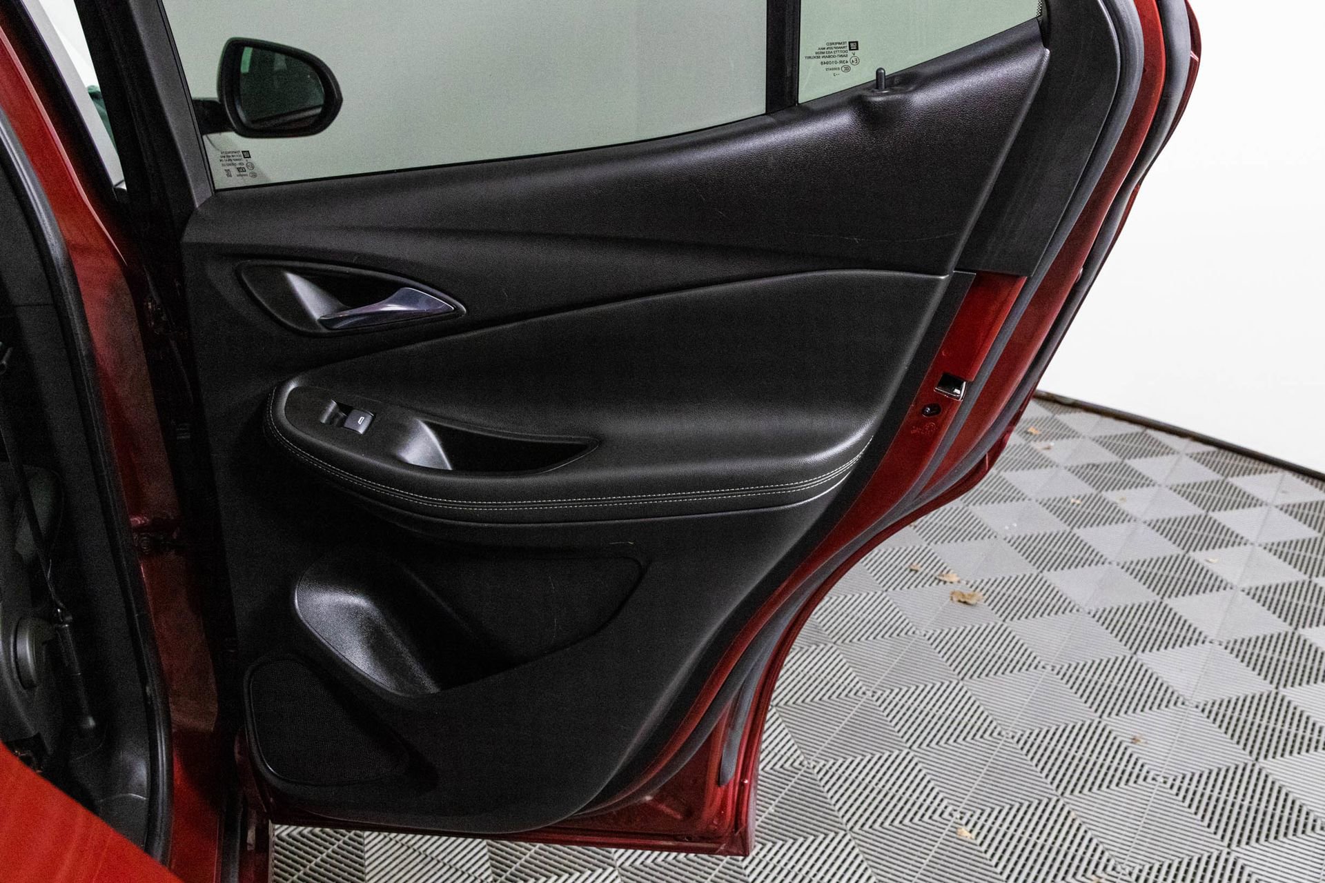 Certified 2023 Buick Encore GX Select w/ Sport Touring Package image 40