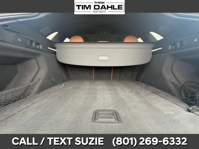 Used 2022 Audi e-tron Premium Plus w/ Premium Plus Package AWD/4WD image 16