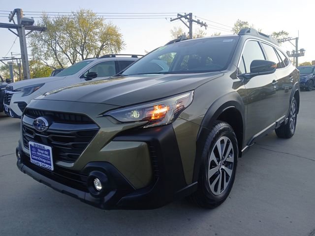 Certified 2024 Subaru Outback Premium AWD/4WD image 7