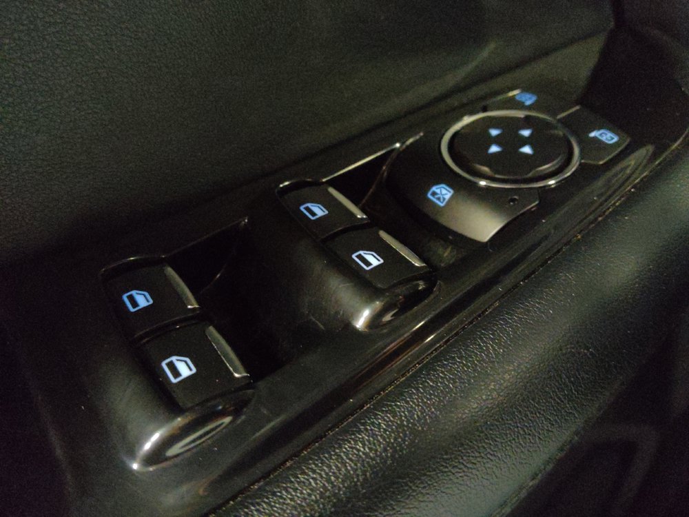 Used 2020 Ford Edge SEL w/ Convenience Package AWD/4WD image 32
