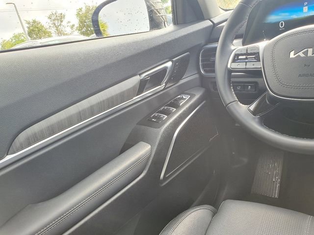 Used 2024 Kia Telluride SX image 13
