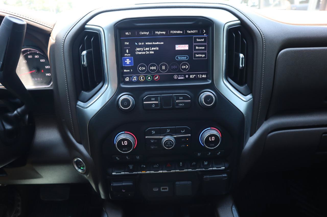 Used 2022 Chevrolet Silverado 3500 LTZ w/ LTZ Convenience Package AWD/4WD image 11