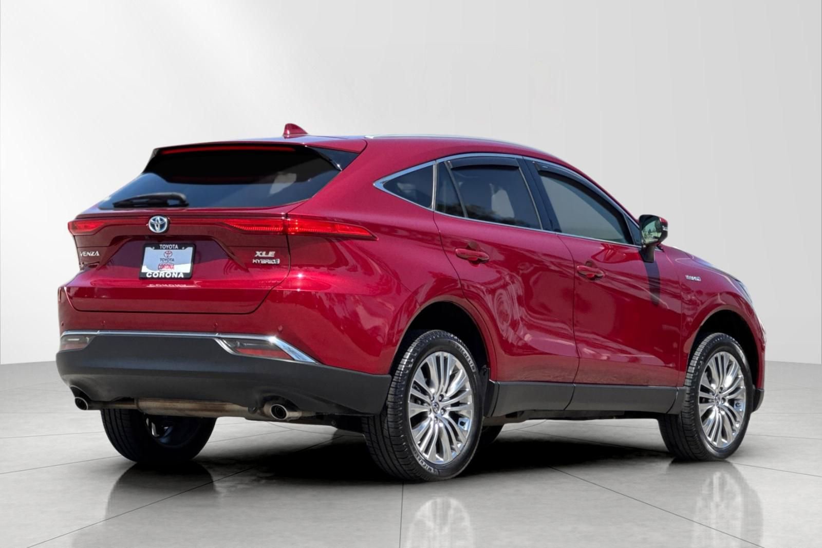 Used 2021 Toyota Venza XLE AWD/4WD image 5
