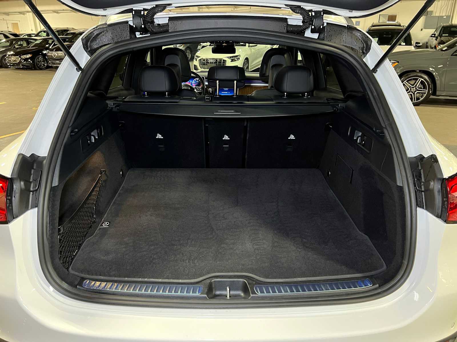 Certified 2025 Mercedes-Benz GLC 300 GLC 300 image 17