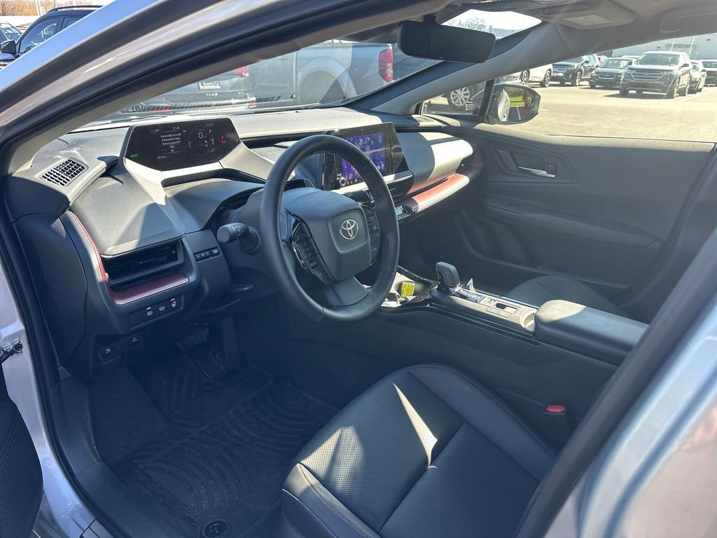 Used 2024 Toyota Prius Prime image 13