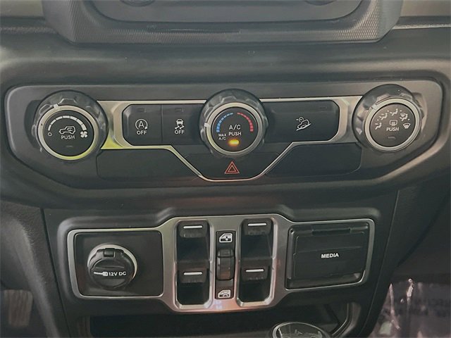 Used 2018 Jeep Wrangler Unlimited Sport S image 21