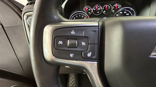 Used 2021 Chevrolet Silverado 1500 LT AWD/4WD image 15