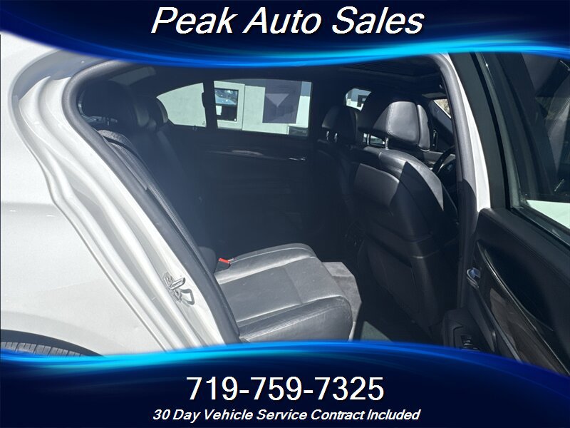 Used 2015 BMW 750i xDrive AWD/4WD image 32