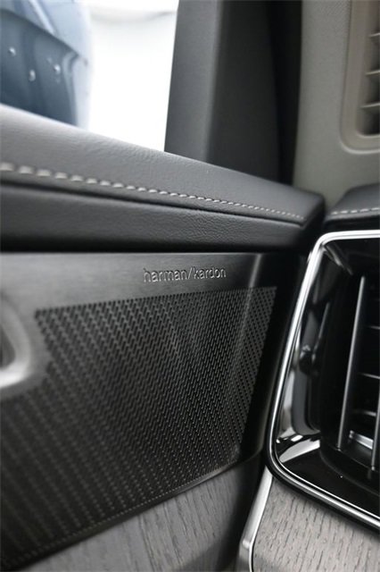 New 2026 Volvo XC90 B6 Ultra image 26