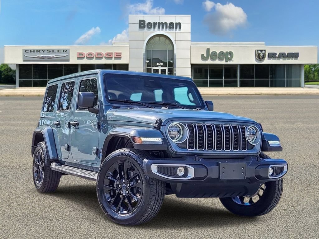 Certified 2025 Jeep Wrangler Unlimited Sahara AWD/4WD image 2