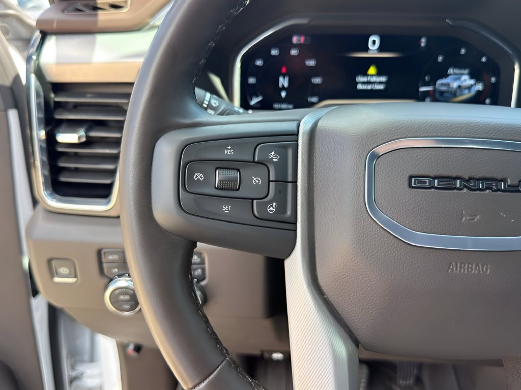 Used 2025 GMC Sierra 2500 Denali w/ Denali Reserve Package AWD/4WD image 19