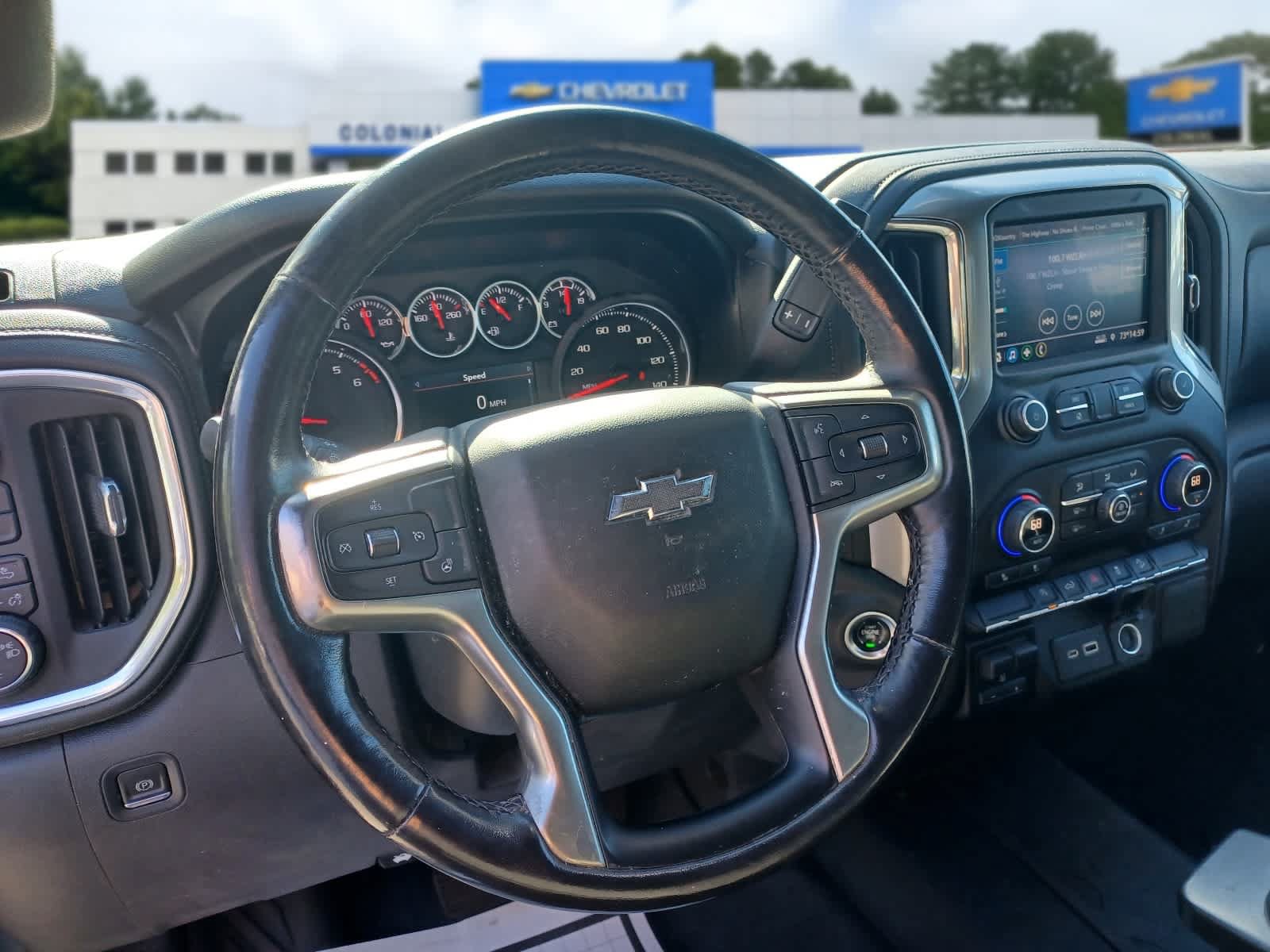 Used 2021 Chevrolet Silverado 1500 RST AWD/4WD image 9