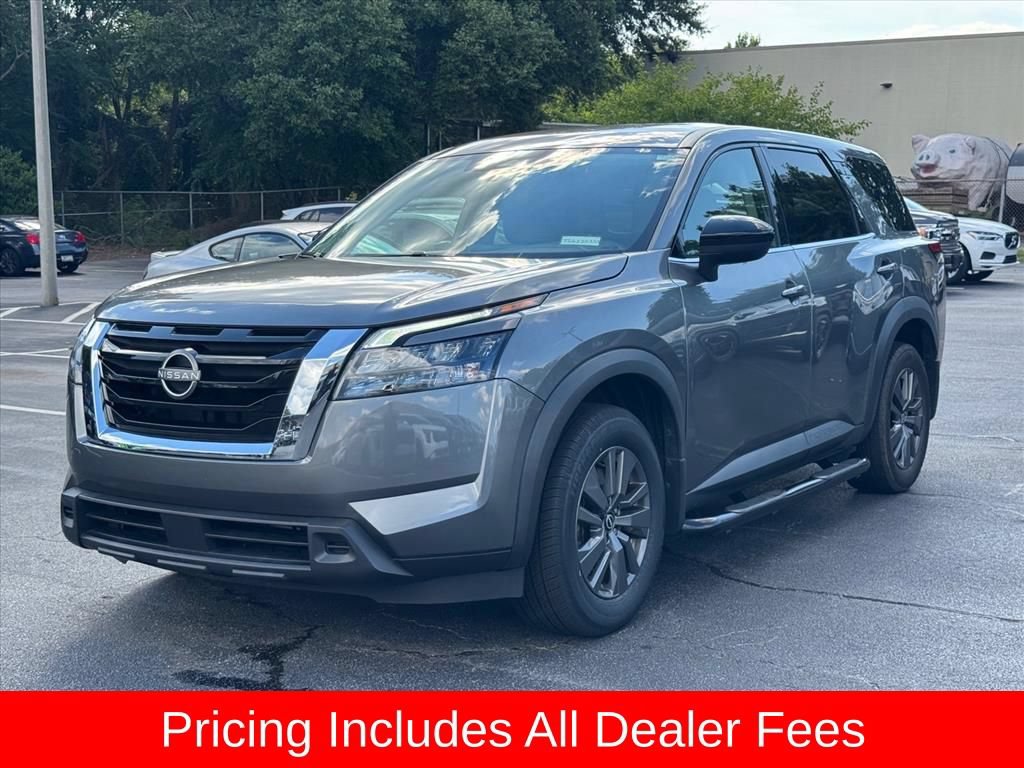 Used 2024 Nissan Pathfinder S FWD image 7