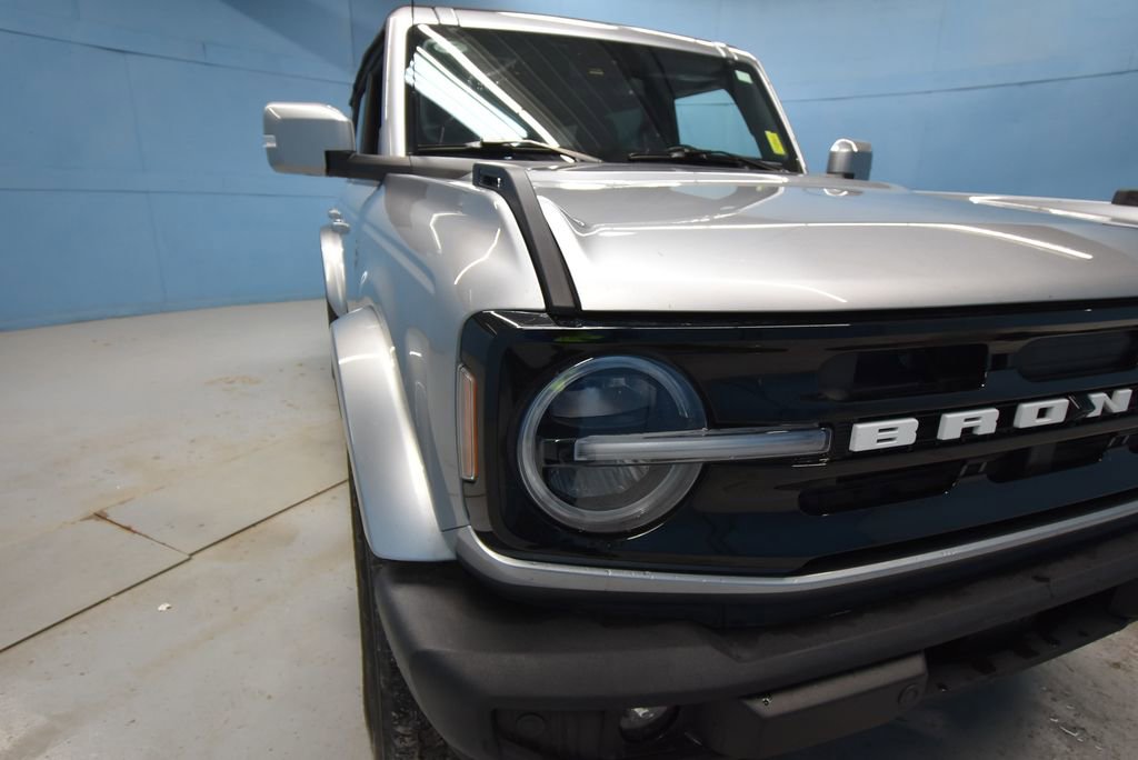 Used 2022 Ford Bronco Outer Banks image 38