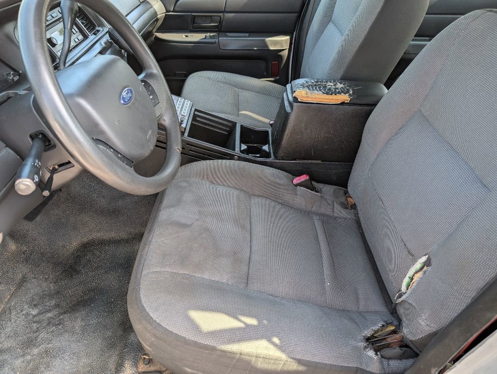 Used 2010 Ford Crown Victoria Police Interceptor RWD image 8