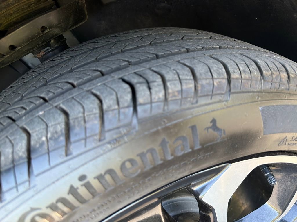 Used 2025 Chevrolet Trax RS w/ Driver Confidence Package FWD image 29