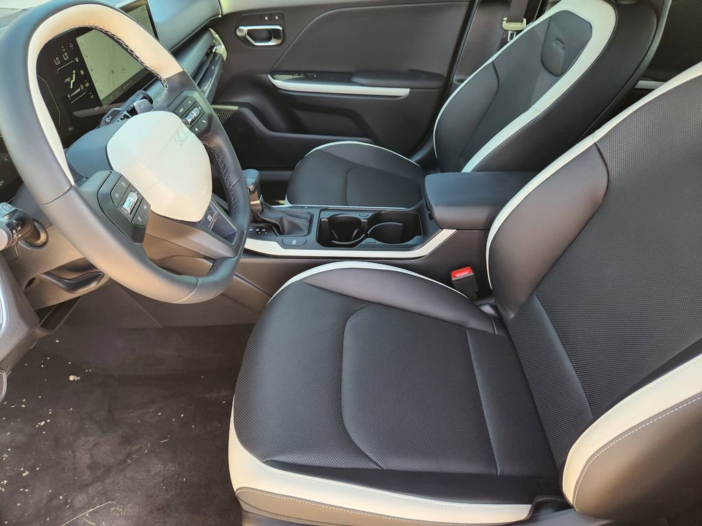 New 2025 Kia K4 GT-Line w/ GT-Line Premium Package image 9