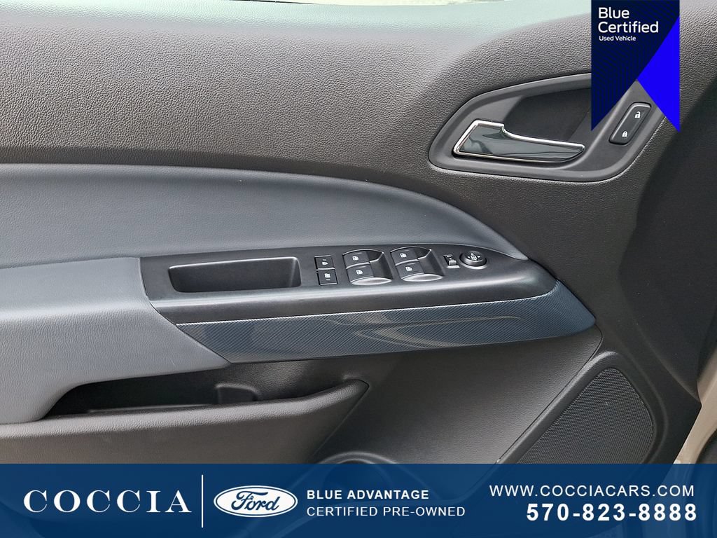 Used 2021 Chevrolet Colorado Z71 AWD/4WD image 12