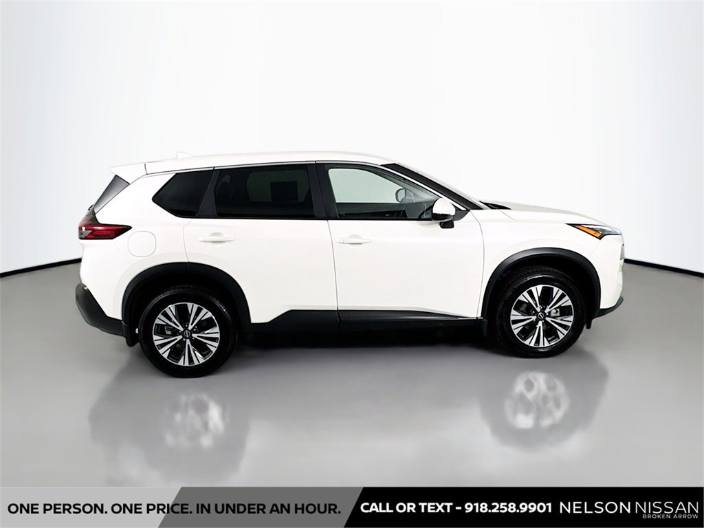Certified 2023 Nissan Rogue SV image 4