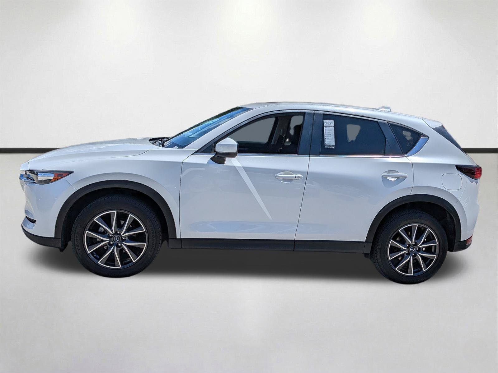Used 2018 MAZDA CX-5 Touring w/ Preferred Equipment Package AWD/4WD image 7