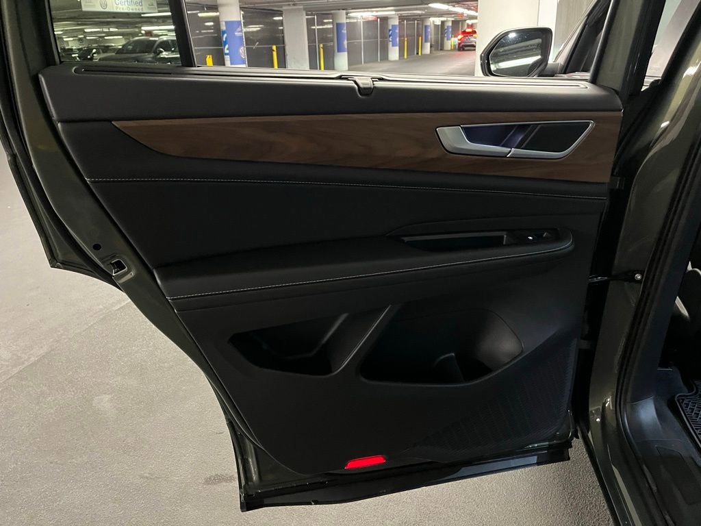 New 2026 Volkswagen Atlas SE image 17