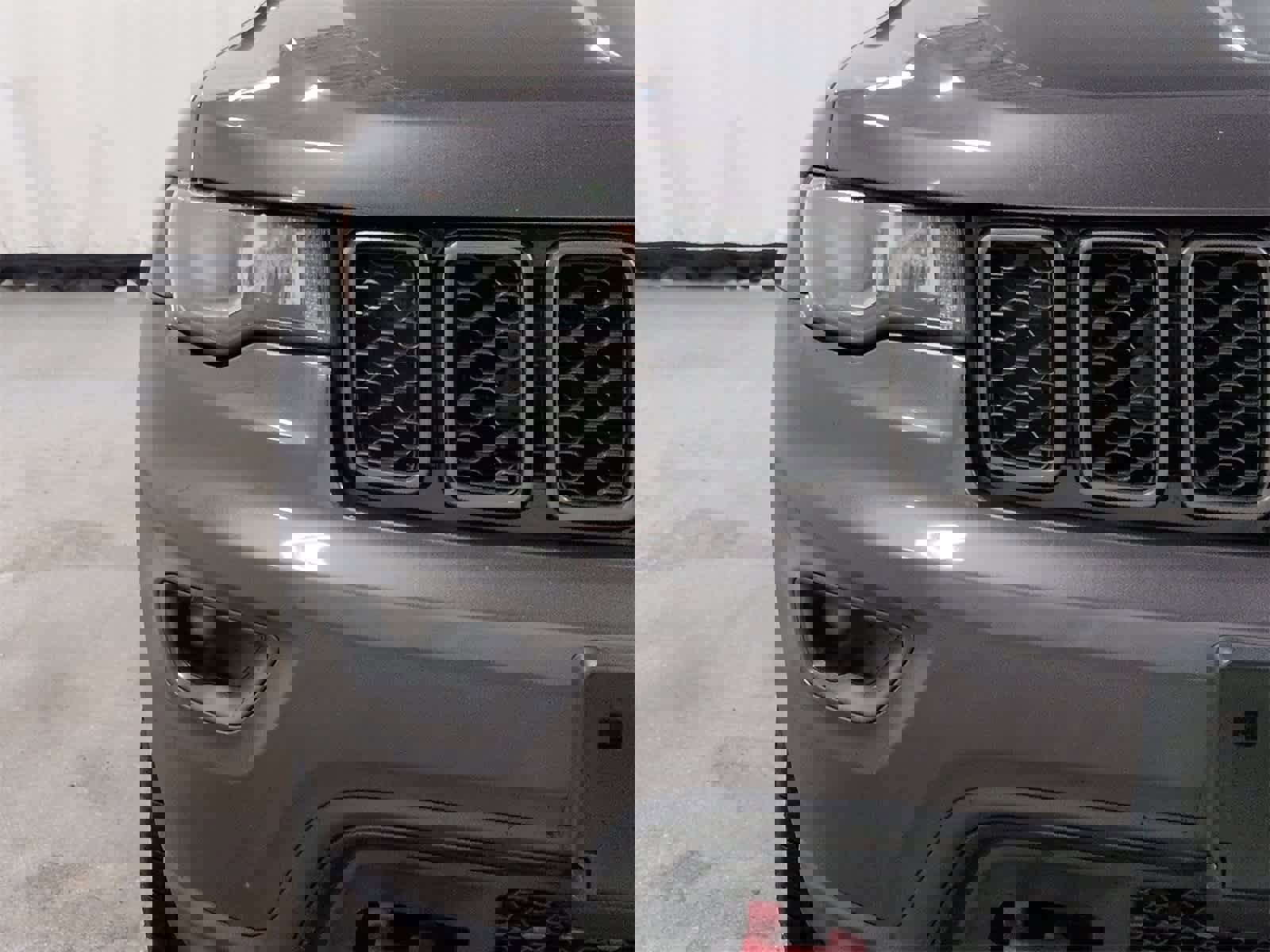 Certified 2019 Jeep Grand Cherokee Trailhawk w/ Interior Metal Package image 11