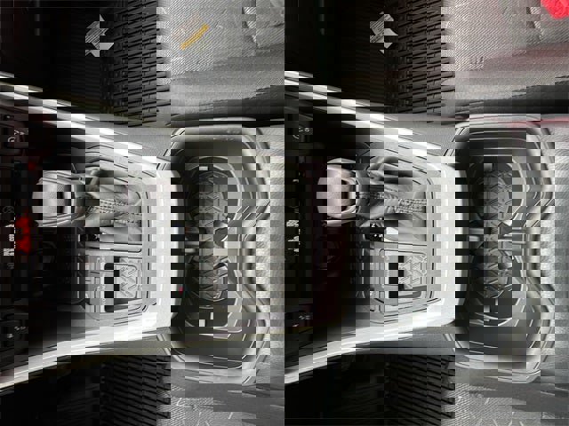 New 2025 Toyota RAV4 XLE image 15