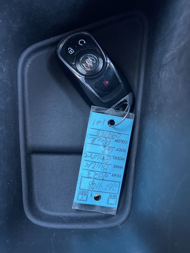 Used 2023 Buick Encore GX Select image 33